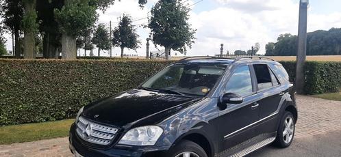 Stevige mercedes ML 320 CDI 4 matic 2007 V6, Auto's, Mercedes-Benz, Particulier, Open dak, Diesel, Automaat, Zwart, Zwart, Ophalen