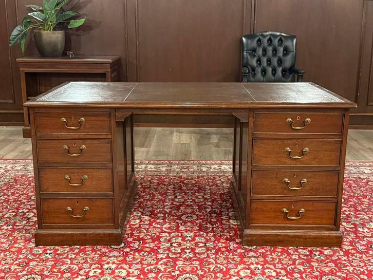 Klassiek Engels bureau #581, Maison & Meubles, Bureaux, Comme neuf, Bureau, Enlèvement ou Envoi