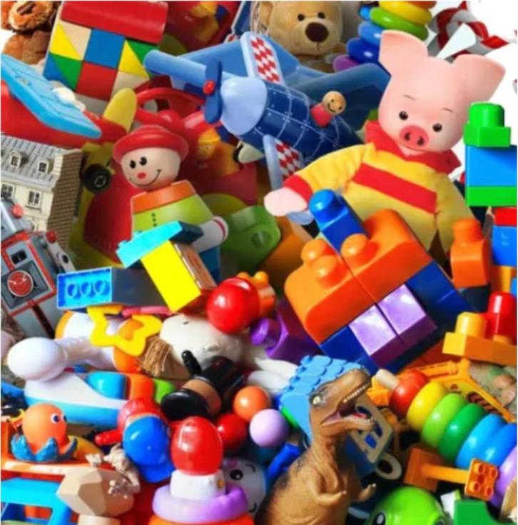 Ik ben op zoek naar spullen voor kleuterklas (GRATIS), Kinderen en Baby's, Speelgoed | Overig, Jongen of Meisje, Ophalen