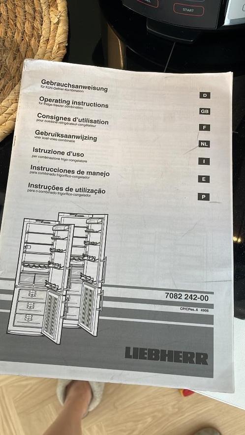 Liebherr koelkast en diepvries (7082 242-00), Elektronische apparatuur, Koelkasten en IJskasten, Gebruikt, Met aparte vriezer