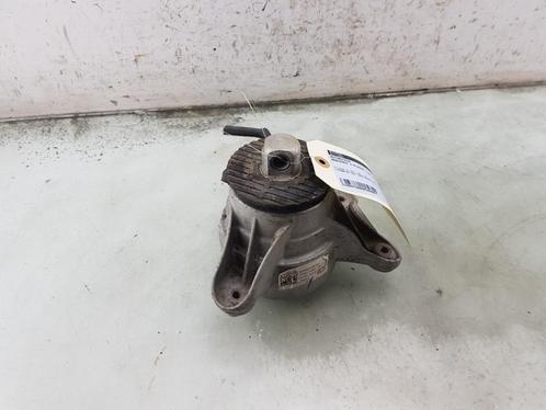 MOTORSTEUN C AMG (C205) (|A2052409400|A2052408700|), Auto-onderdelen, Ophanging en Onderstel, Mercedes-Benz, Gebruikt
