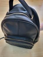 Mooie zwarte stijlvolle rugzak (zie foto's), Handtassen en Accessoires, Tassen | Damestassen, Ophalen, Zo goed als nieuw, Zwart