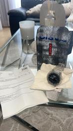 Montre G-shock, Enlèvement, Comme neuf, Autres matériaux, Casio