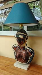 Lamp met vrouwenbuste (met leder), Ophalen, Zo goed als nieuw, 75 cm of meer