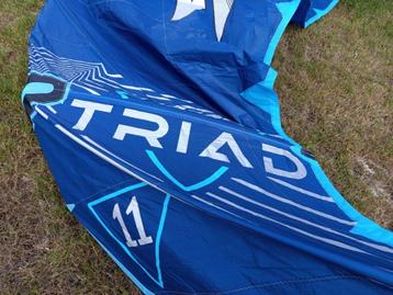Naish volledige kiteset, 11m, 9m & 7m + bar, board & harnas beschikbaar voor biedingen