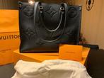 Louis Vuitton Onthego GM, Handtassen en Accessoires, Tassen | Damestassen, Ophalen, Zo goed als nieuw, Zwart, Shopper