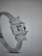 Prachtige mooie diamant ring vvs1.kleur f.prys 2500, Bijoux, Sacs & Beauté, Bagues, Comme neuf, Enlèvement ou Envoi