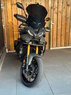 YAMAHA Tracer 9 GT Tech Kamo kleur BJ 2021 BOMVOL KM 9400, Motoren, 4 cilinders, Motorrijbewijs A, Handvatverwarming, 900 cc