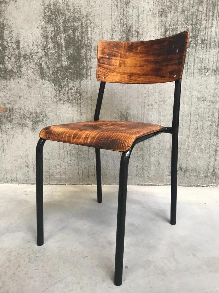 Lot gerestaureerde schoolstoelen, Huis en Inrichting, Stoelen, Gebruikt, Eén, Hout, Metaal, Zwart, Ophalen