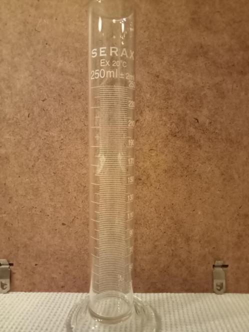 Serax maatcilinder met maatverdeling 250 ml, Antiek en Kunst, Curiosa en Brocante, Ophalen of Verzenden