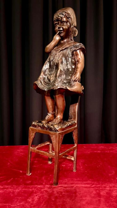 Bronzen beeld getekend A . Moreau, Antiek en Kunst, Kunst | Beelden en Houtsnijwerken, Ophalen