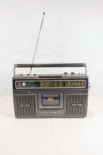 Vintage Sharp GF-8181 Radio Cassette Recorder beschikbaar voor biedingen
