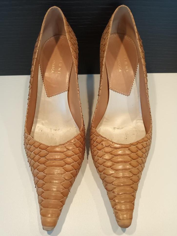 Nebuloni pumps maat 39,5, Kleding | Dames, Schoenen, Gedragen, Pumps, Bruin, Ophalen