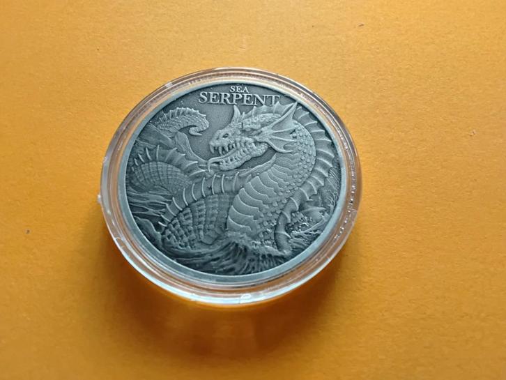 SEA SERPENT 2024 ANTIQUE FINISH ZILVER 1 OUNCE ZELDZAAM, Postzegels en Munten, Edelmetalen en Baren, Zilver, Ophalen