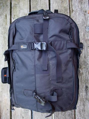 Lowepro PRO RUNNER 450AW cameratas beschikbaar voor biedingen