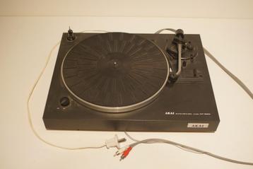 Vintage Platenspeler  beschikbaar voor biedingen