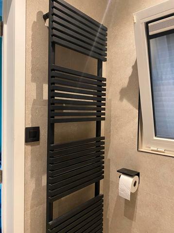 Radiateur sèche-serviettes Vipera Vesuvio 180x50cm noir mat, Enlèvement, Utilisé, Moins de 60 cm, Radiateur