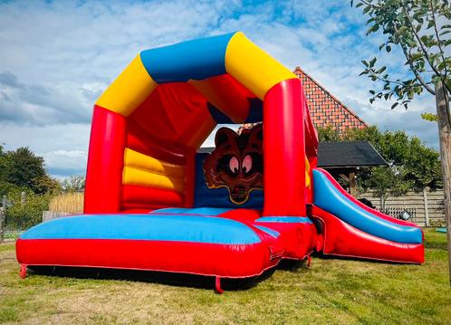 Springkasteel met glijbaan - 5m x 5m, Kinderen en Baby's, Speelgoed | Buiten | Springkussens, Gebruikt, Ophalen