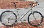 vélo randonnée, Enlèvement, 15 à 20 vitesses, 26 pouces