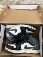 Jordan 1 nike maat 42 nog in goeie staat 50€, Envoi, Comme neuf