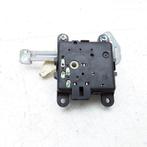 KACHELSTELMOTOR Nissan Almera (N16) (|3G24030820|), Gebruikt, Nissan