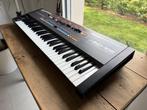 Roland JUNO-106 (état parfait), Musique & Instruments, Enlèvement, Roland