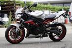 Triumph Street Triple Rx 675, Motoren, 675 cc, 3 cilinders, Particulier, Meer dan 35 kW