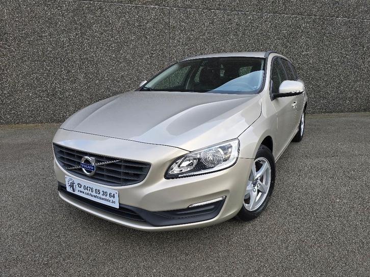 Volvo V60 D2 Momentum  AIRCO/GPS/PDC/CRUISE..., Auto's, Volvo, Bedrijf, Te koop, V60, ABS, Airbags, Airconditioning, Bluetooth