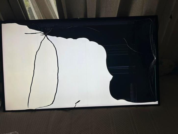 Sony Bravia 55 inch tv (kapot scherm), Audio, Tv en Foto, Televisies, Ophalen of Verzenden