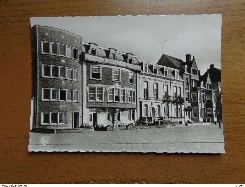 Postkaart Nieuwpoort Bad, Zeedijk oostkant, Enlèvement ou Envoi, Non affranchie, Flandre Occidentale