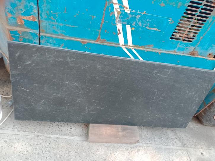 Tafelblad in de woonkamer, Huis en Inrichting, Tafels | Salontafels, Gebruikt, Minder dan 50 cm, 100 tot 150 cm, Rechthoekig, Overige materialen