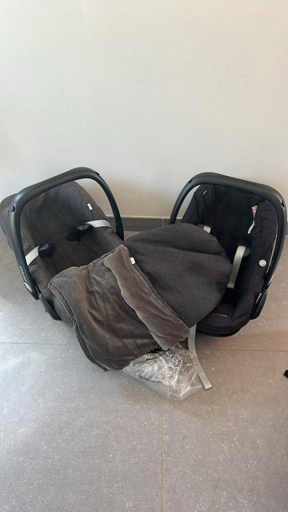 Maxi Cosi Pebble 2 stuks, Kinderen en Baby's, Autostoeltjes, Zo goed als nieuw, Ophalen