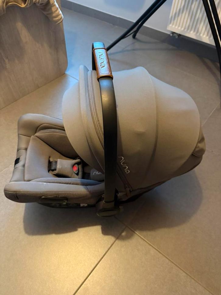 Nuna pipa next + base, Enfants & Bébés, Sièges auto, Comme neuf, Maxi-Cosi, 0 à 13 kg, Isofix, Enlèvement