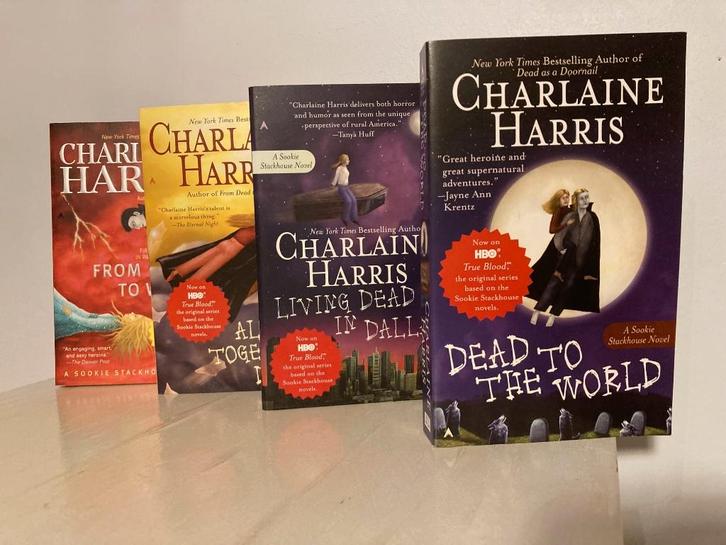 4 nieuwe Penguin paperback Charlaine Harris : True blood, Boeken, Fantasy, Nieuw, Ophalen of Verzenden