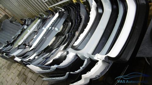 Partij voor en achterbumpers van jonge BMW, Auto-onderdelen, Carrosserie, Bumper, Voor, Gebruikt, Ophalen