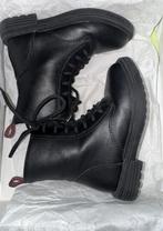 Bottes à lacets, Enfants & Bébés, Vêtements enfant | Chaussures & Chaussettes, Enlèvement, Comme neuf