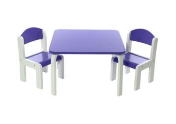 KINDERTAFEL EN STOELTJES PAARS NIEUW beschikbaar voor biedingen