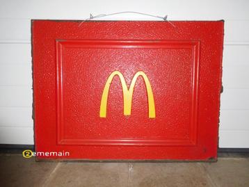 Vintage Mac Donalds beschikbaar voor biedingen