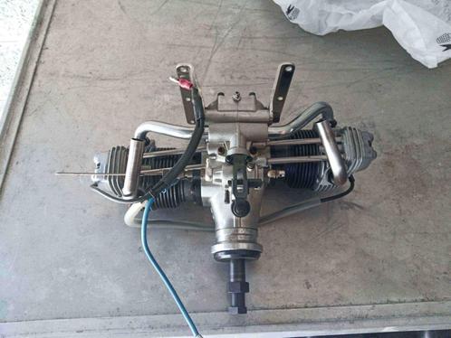 OS - FT-160 (Gemini 160) 26,52 cc Nitro 4-takt Twin, Hobby en Vrije tijd, Modelbouw | Radiografisch | Vliegtuigen, Zo goed als nieuw