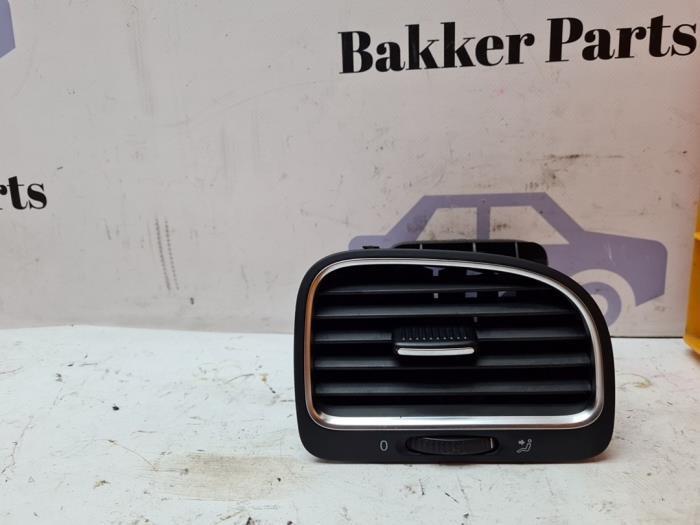 Luchtrooster Dashboard van een Volkswagen Golf, Auto-onderdelen, Dashboard en Schakelaars, Volkswagen, Gebruikt, 3 maanden garantie