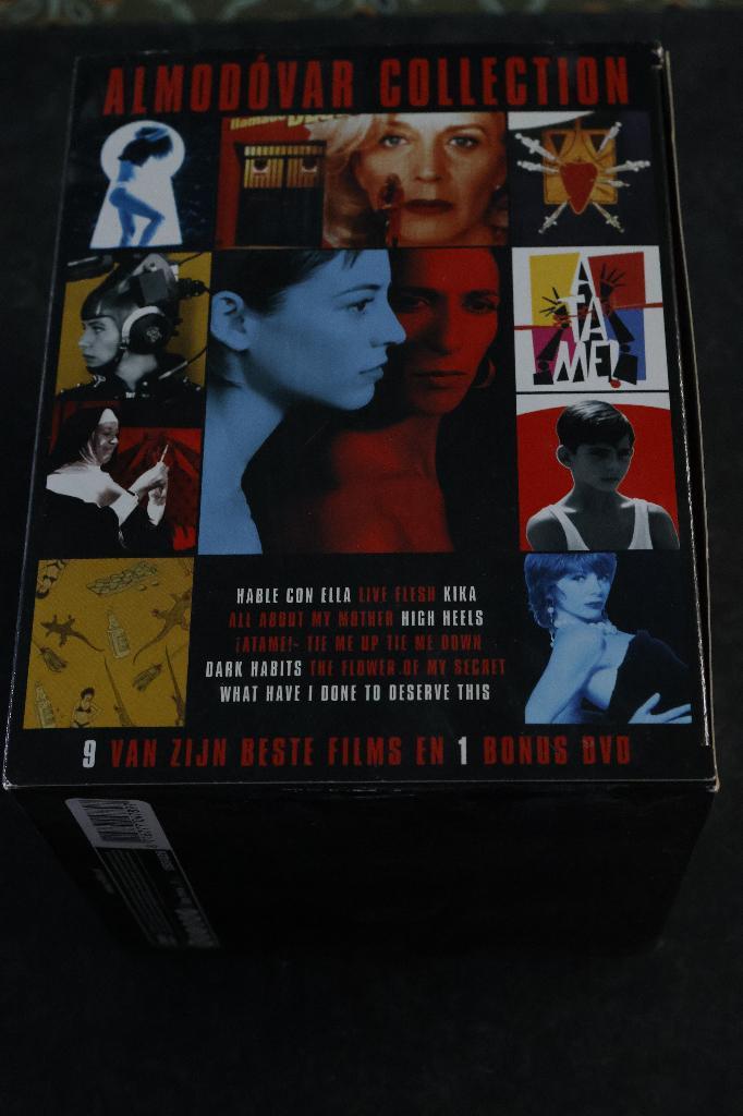 Almodóvar Collection - 10 DVD Box Set, Cd's en Dvd's, Dvd's | Filmhuis, Zo goed als nieuw, Spanje, Boxset, Vanaf 16 jaar, Ophalen of Verzenden