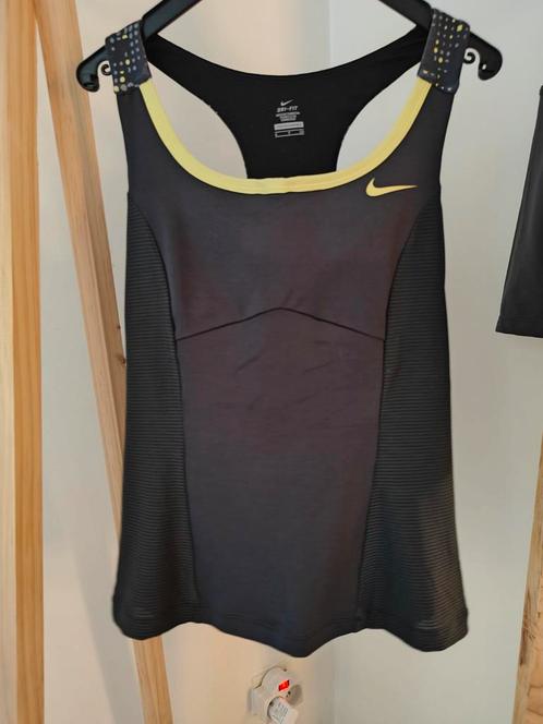 Nike sport- of tennistopje maat S, Kleding | Dames, Sportkleding, Zo goed als nieuw, Racketsport, Maat 36 (S), Ophalen of Verzenden