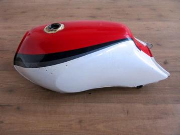 Yamaha XJ600 benzinetank XJ 600 F benzine fuel tank XJ600F beschikbaar voor biedingen