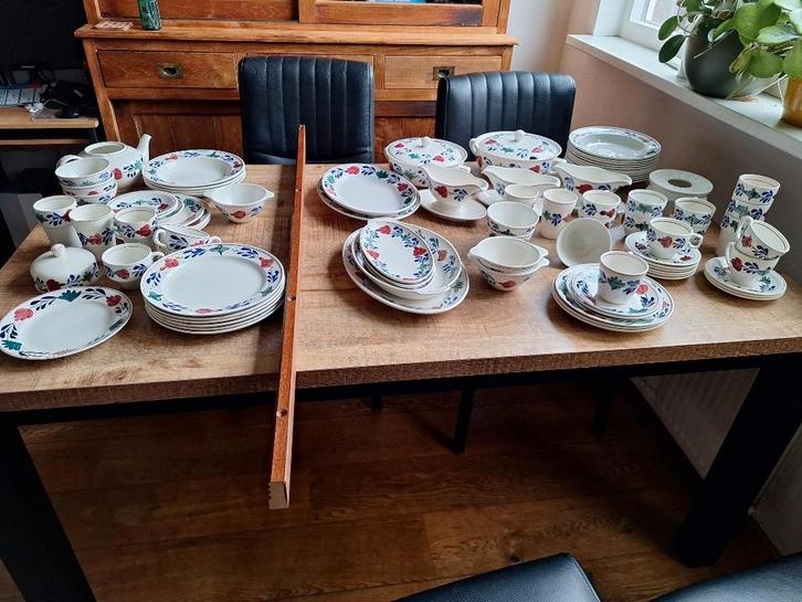 Grote set Boerenbont servies / Royal Boch borden, Huis en Inrichting, Keuken | Servies, Gebruikt, Compleet servies, Boerenbont