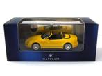1:43 Ixo MOC029 Maserati Spyder Cambiocorsa Cabriolet yellow, Comme neuf, Voiture, Enlèvement ou Envoi