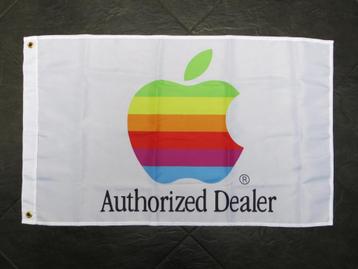 Apple - Macintosh - iMac - iPhone - Dealer flag (1977-1998) disponible aux enchères