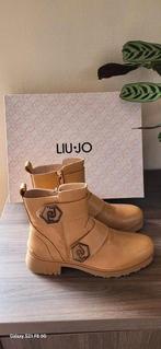 Bottines Liu.Jo neuves pointure 39, Enlèvement