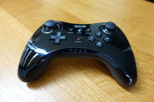 Nintendo Wii U pro controller, Games en Spelcomputers, Spelcomputers | Nintendo Wii U, Zo goed als nieuw, Ophalen of Verzenden