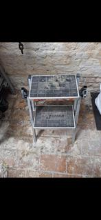 Escabeau a 2 marches, en aluminium, Bricolage & Construction, Échelles & Escaliers, Enlèvement