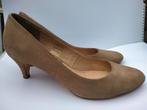 schoenen voor dames, Ophalen, Pumps, Beige, Zo goed als nieuw
